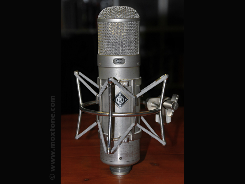 Neumann U47 microphone