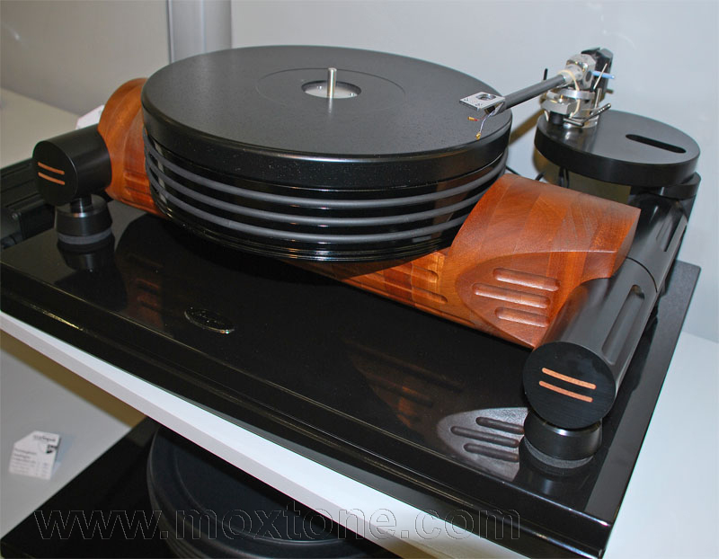 Nottingham Analogue turntable