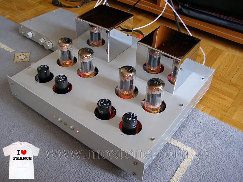 Siemox F2a tube amplifier